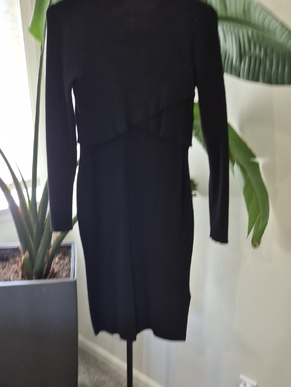 Joie Black Ribbed Long Sleeve Midi Dress